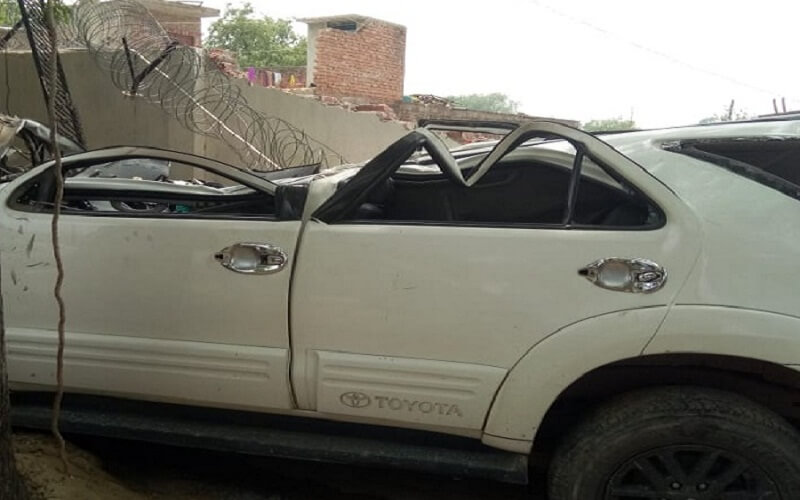 In Kanpur police also fired bulldozers, cars on house of crook Vikas Dubey.