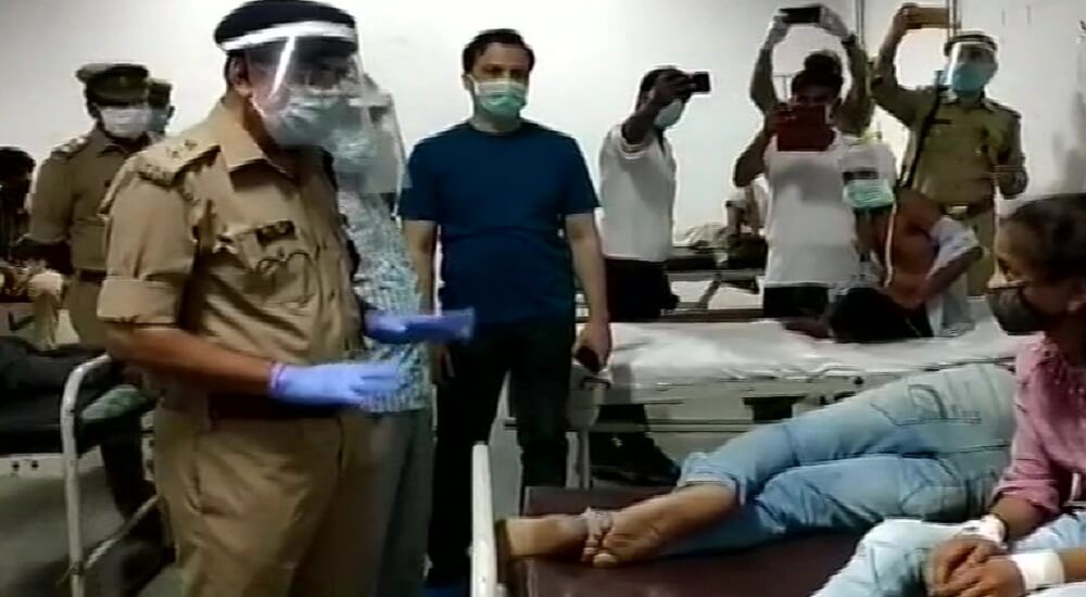 6 killed, 40 injured in accident on Lucknow-Agra Expressway in Kannauj
