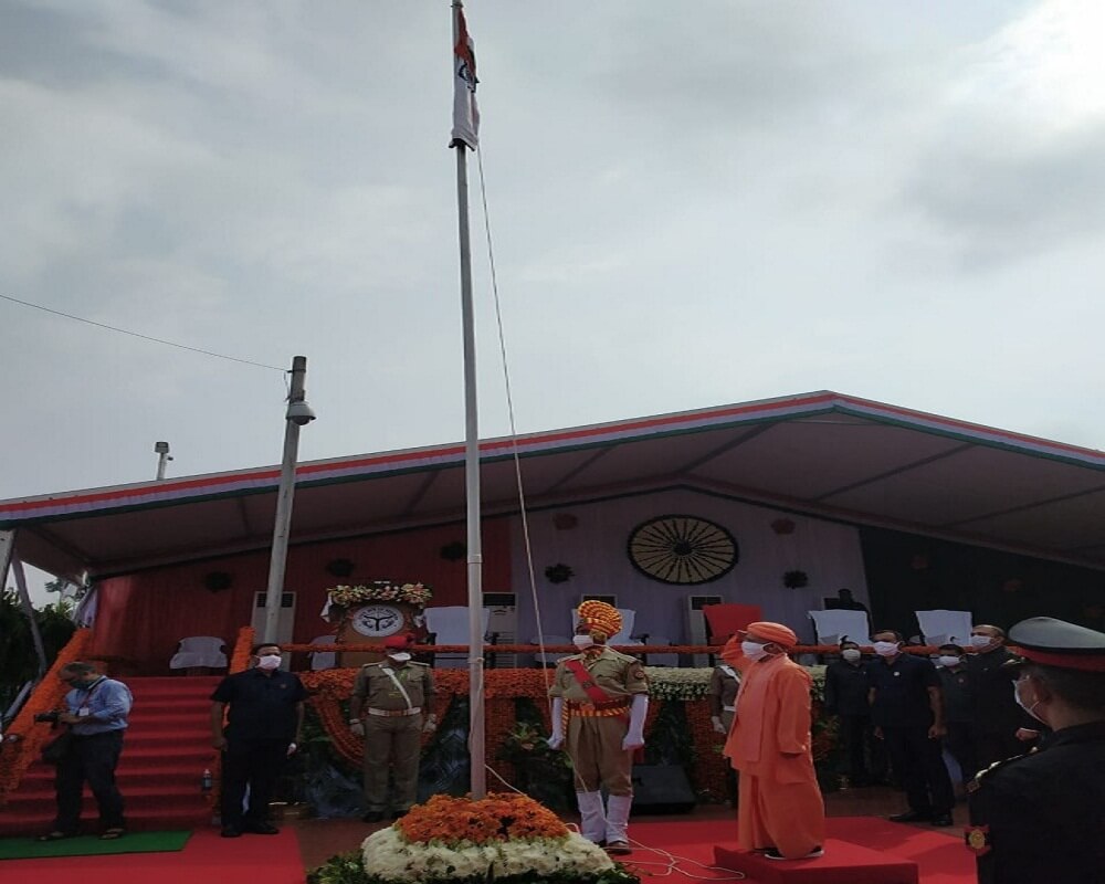 Governor Anandi Ben Patel and CM Yogi Adityanath also hoisted the tricolor