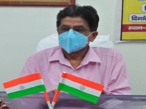 Dr. ND Sharma becomes CMO of Banda, takes charge