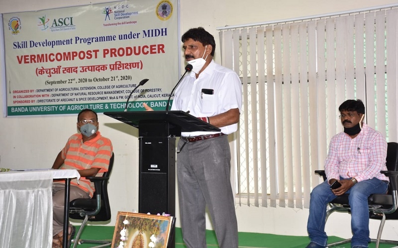 Banda Vice Chancellor said,  time of organic farming in Bundelkhand