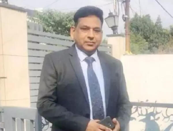 Covid-19: UP cadre IAS Sushil Kumar Maurya dies in SGPGI from Corona
