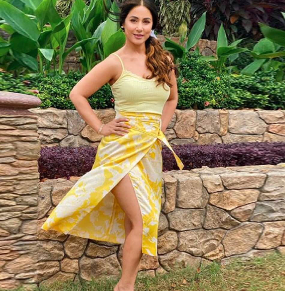 Bollywood actress Hina Khan's bold-beautiful photos rocked