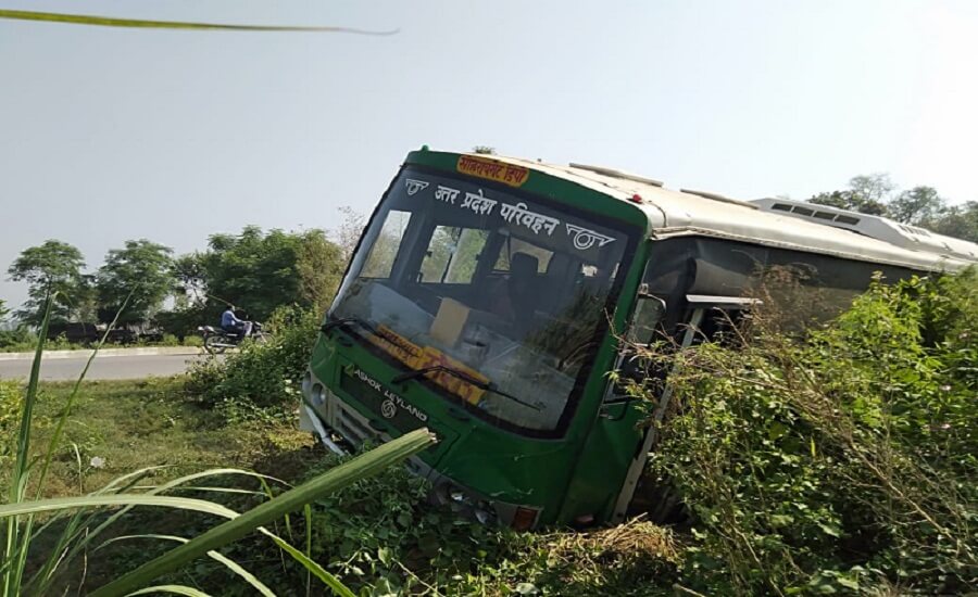 Accident in Sitapur, bike rider killed in roadways collision