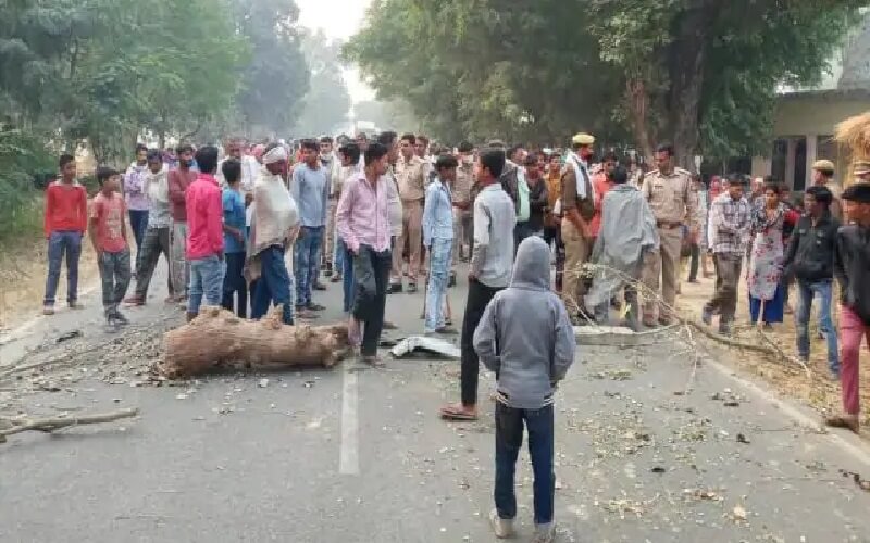 UP Big News: Car crushed 5 youths in preparation for recruitment, 3 killed