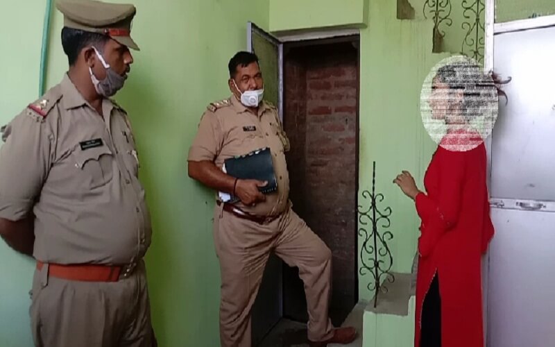 Sensational incident in Banda's baberu, drunken husband strangled wife with knife, refer