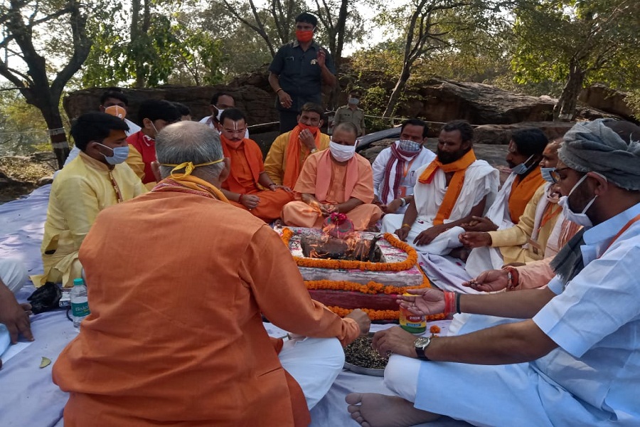 Devotees will go to Ayodhya Karseva from Bundelkhand : Yogi