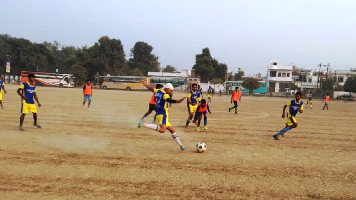 Banda beat Mahoba team 5-3 in football