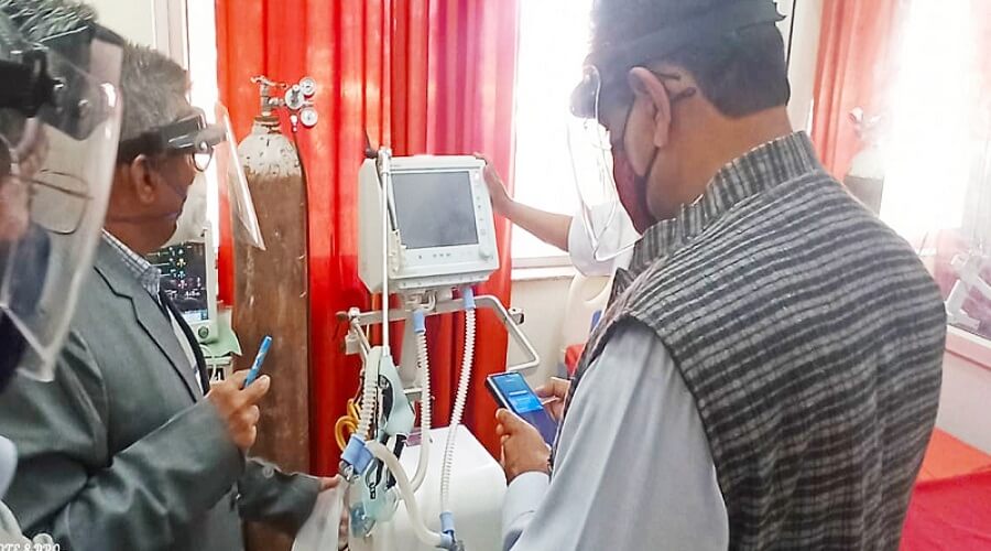 Banda District Magistrate inspected District Women's Hospital