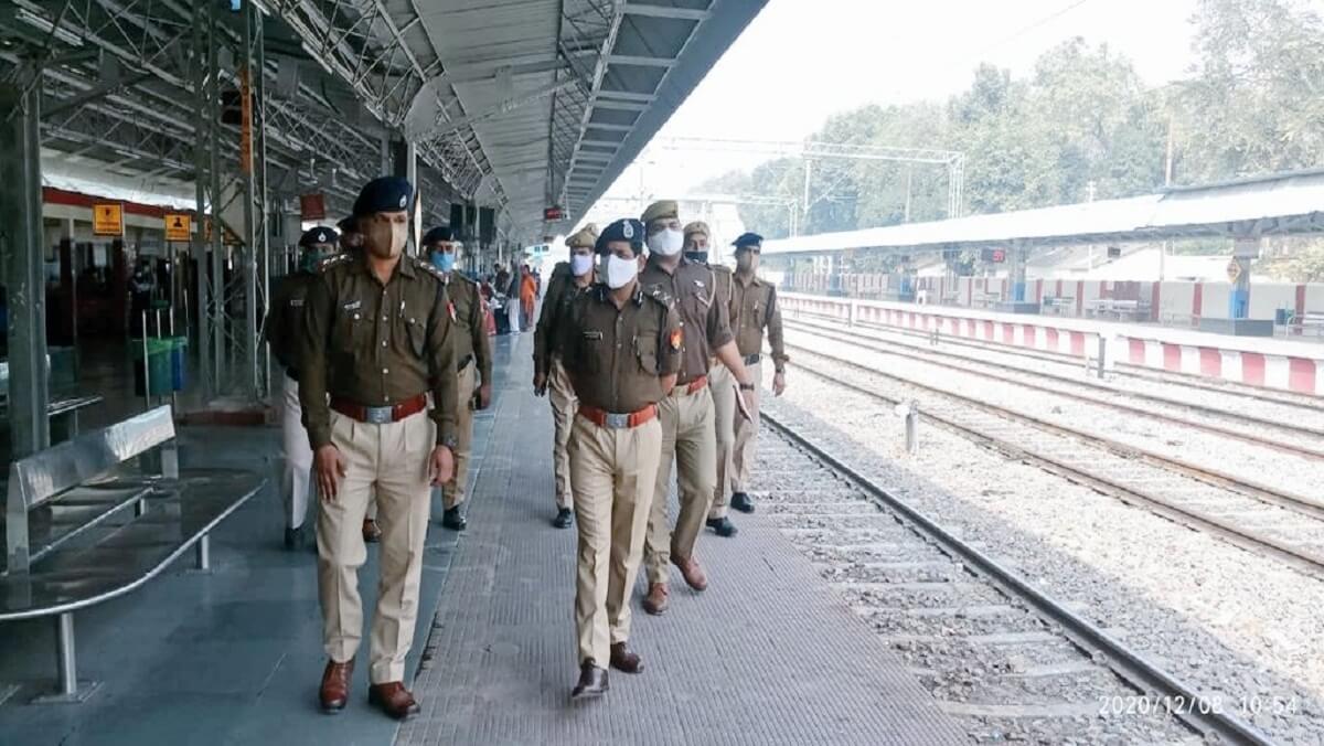 Banda IG visited city to review situation during Bharat Bandh