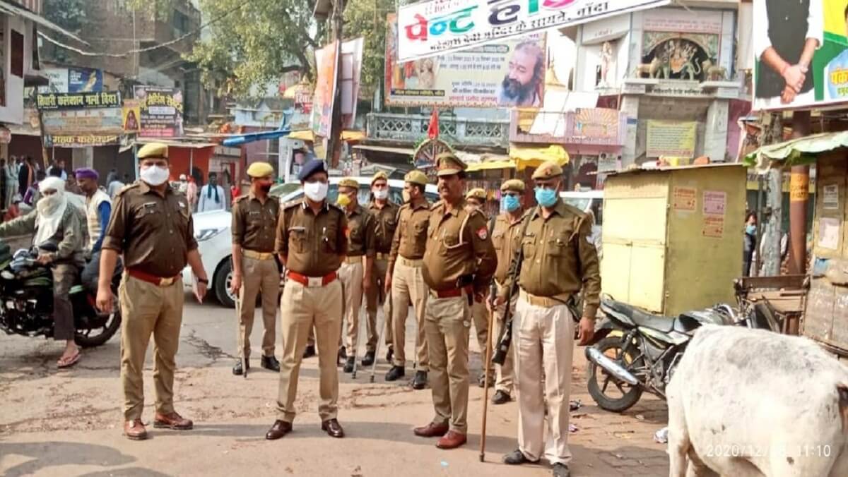 Banda IG visited city to review situation during Bharat Bandh