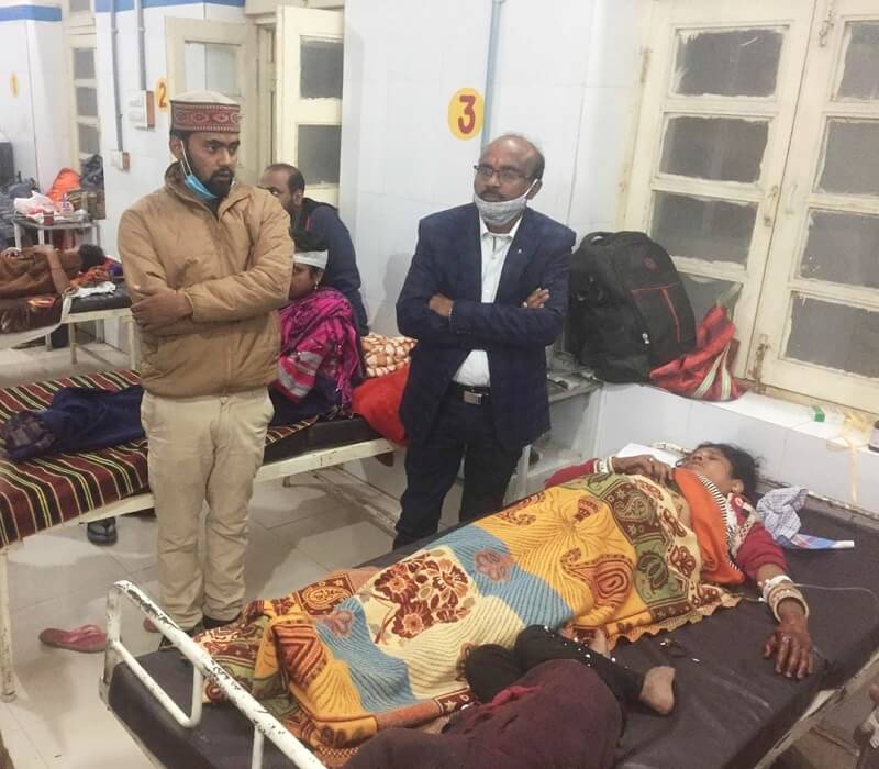 Luxury bus overturned from Banda to Satna, one dead - many injured