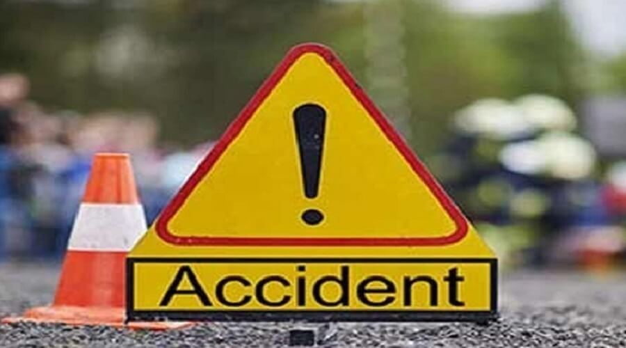 Banda : high speed car crushed husband and wife, both of them died