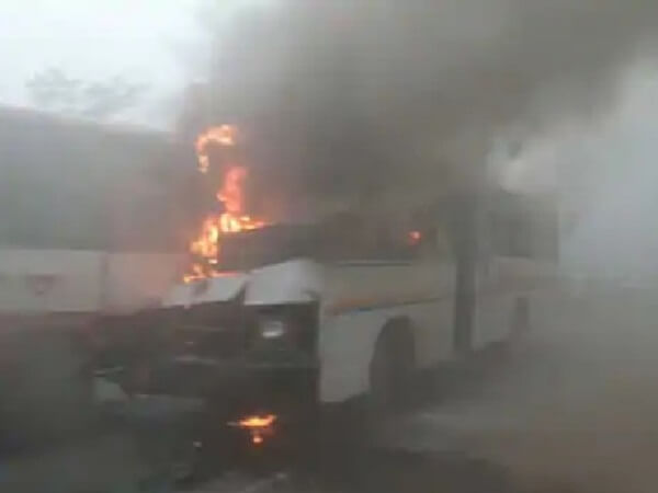 Two roadways buses collided in Bijnor, one bus caught fire