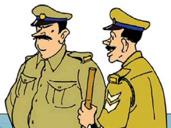 Banda Police constable show disrespect to municipality officer
