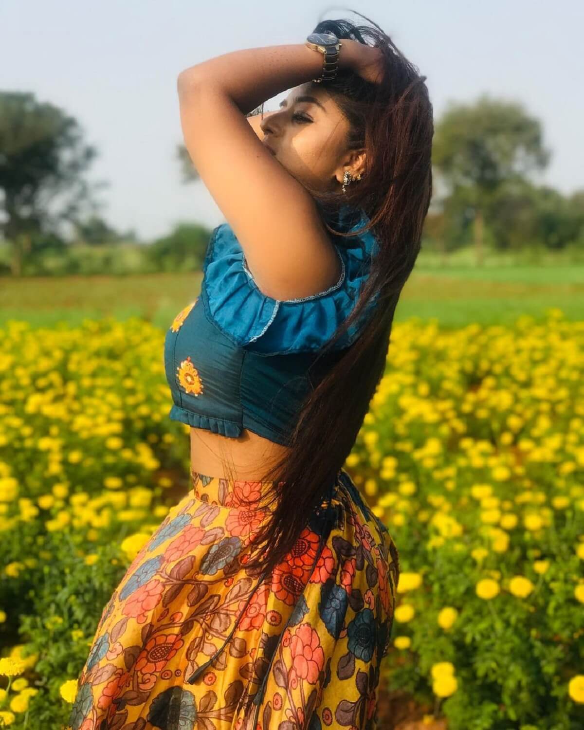 Sizzling avatar of Tamil actress Rema Ashok cast shadow on social media