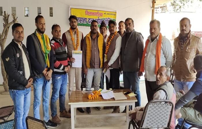 Janta Party becomes democratic city president in Banda, Dharam Singh