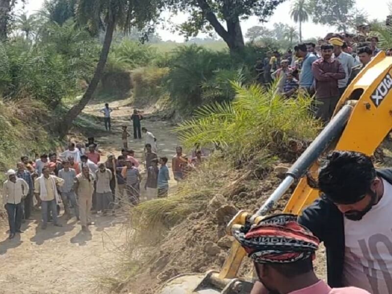 Three women including teenager die due to collapse in Chitrakoot two refer