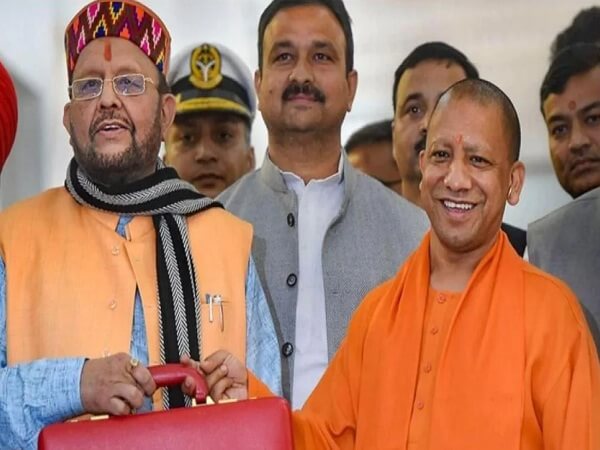 UP Budget-2021 : 10 big things of paperless budget up to airport and corona vaccine in Ayodhya