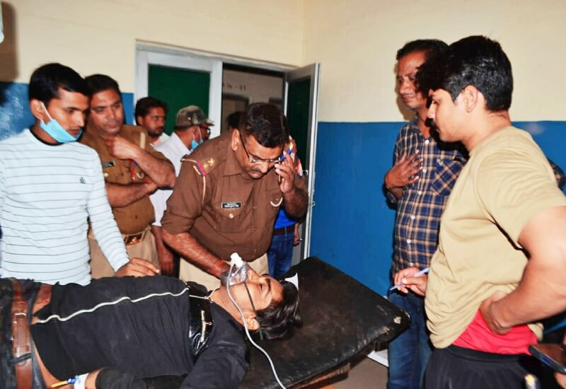 Shot in Banda city some time ago, injured youth referred to Kanpur