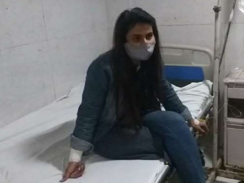 BJP MP's daughter-in-law cut a vein in Lucknow no hearing is going on anywhere