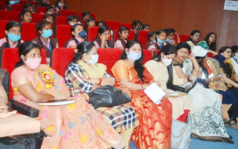 International Women's Divas : program at Banda Medical College boomed