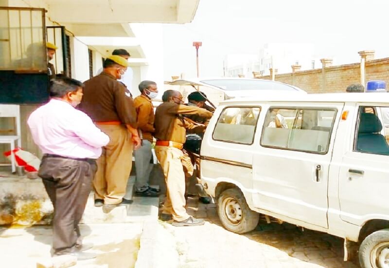 Breaking News Kanpur : Death of suspected rape accused in temporary jail in Kanpur, fear of beating