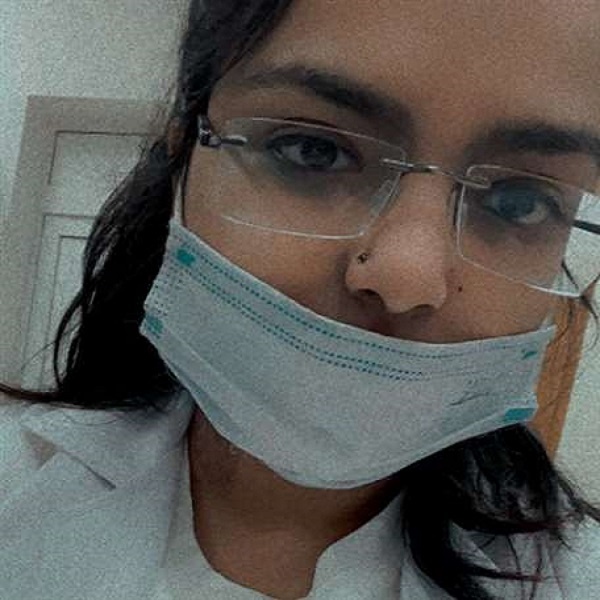 Banda's girl Mbbs student Alisha and Hemendra of Banda trapped in Ukraine, both MBBS students
