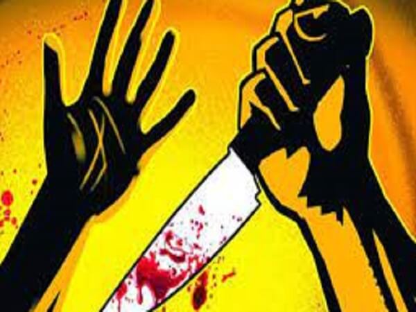 Breaking News : Youth stabbed at Ashok Lat in Banda
