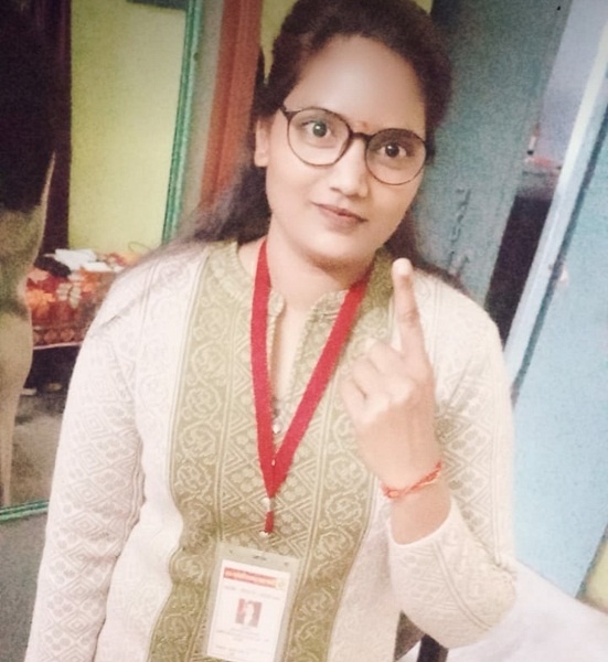 UP Elections 2022 : 57.48% polling in all four seats in Banda till 5 pm