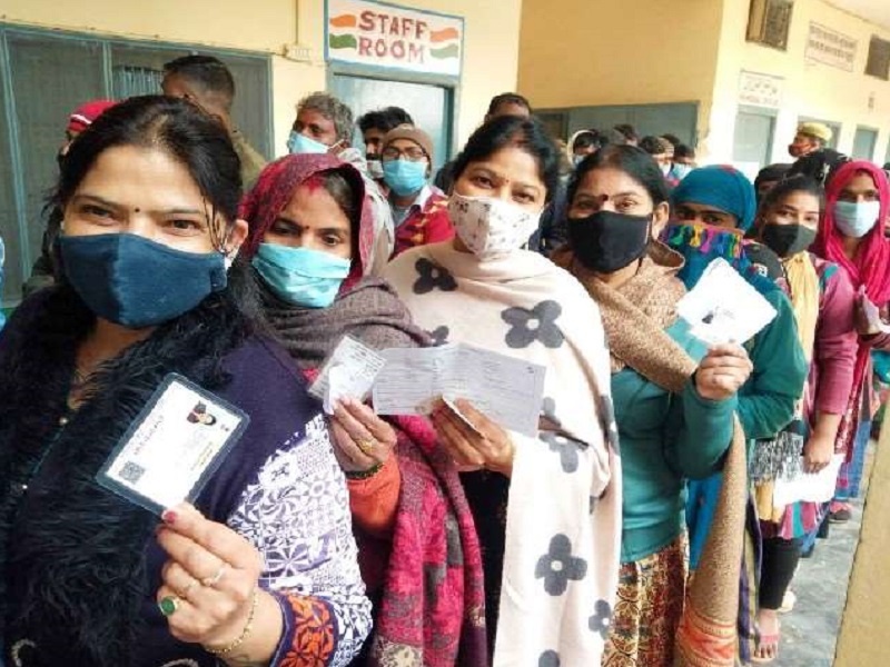 64.76% voting in second phase of UP elections 2022, highest voting in Amroha