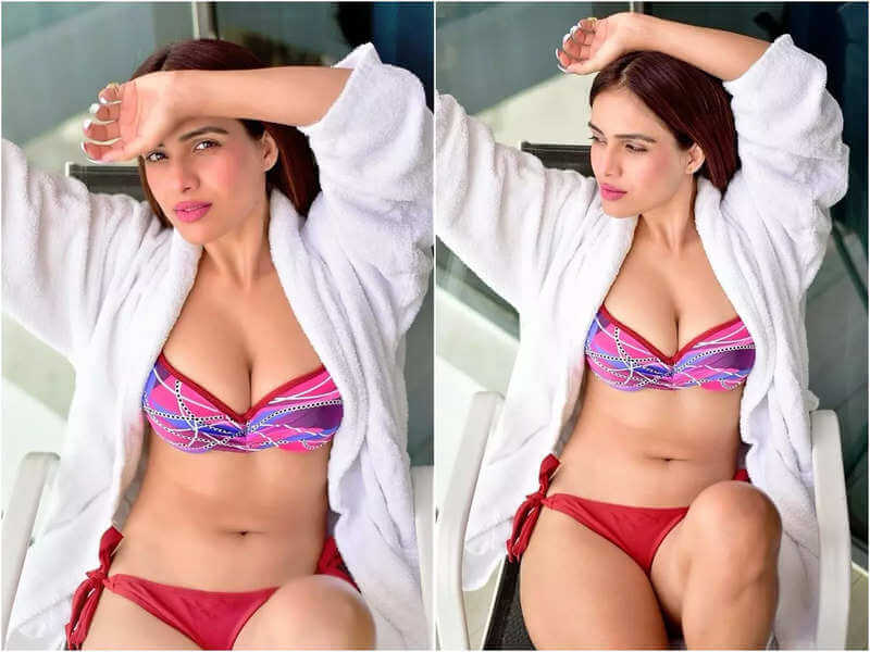 Bhojpuri Actress Neha Malik's Bikini Bold Avatar, Fans' Beats Fast