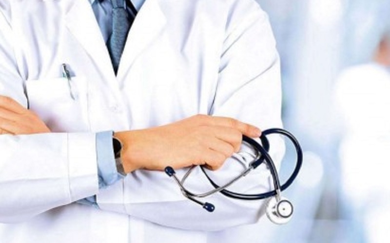 GSVM : Two doctors suspended on private practice, names have also come in income tax raids in Kanpur 