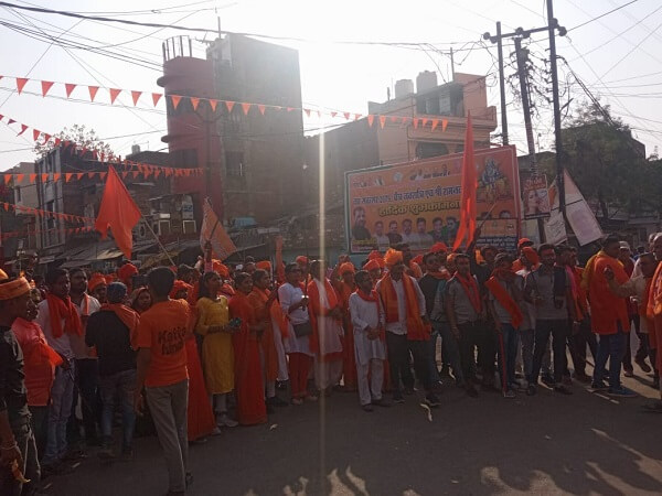 Ram devotees celebrated Ram birth anniversary by taking out grand procession in Banda