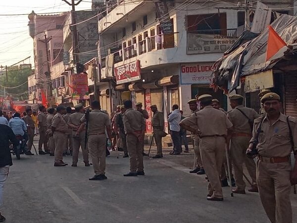 Ram devotees celebrated Ram birth anniversary by taking out grand procession in Banda