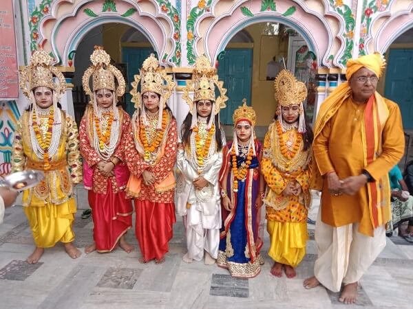 Ram devotees celebrated Ram birth anniversary by taking out grand procession in Banda