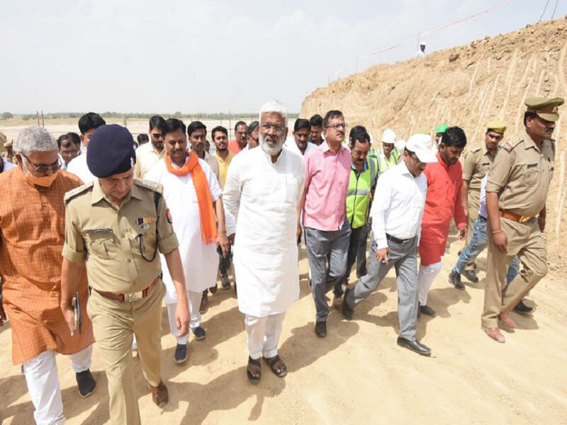 Swatantra Dev Singh reached Bundelkhand before CM Yogi, inspected in Hamirpur and Mahoba