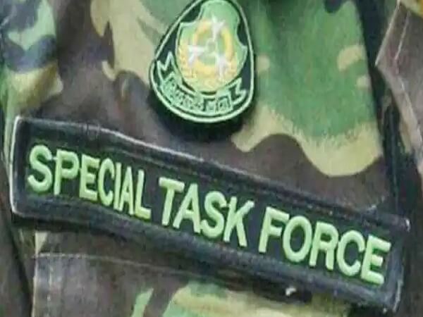 STF Lucknow team caught a reward of 50 thousand in Gorakhpur murder case