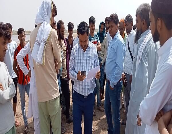Big news : Three friends drowned in Yamuna in Banda, police rescue continues