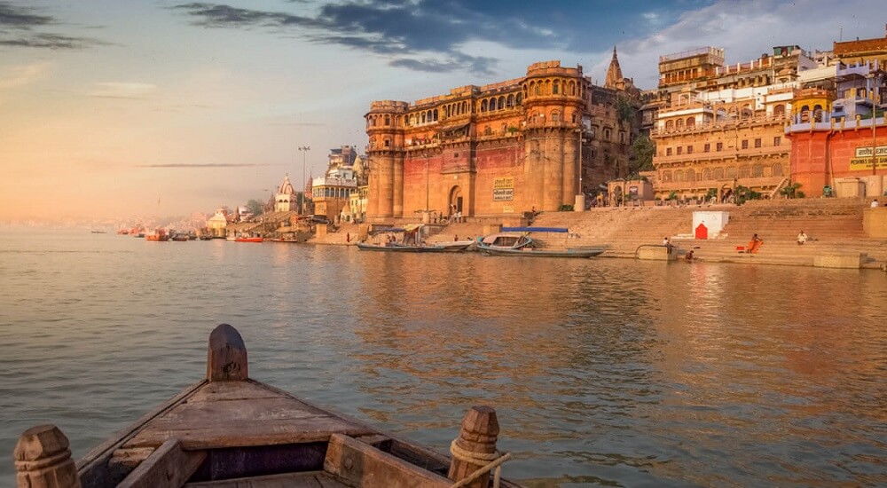 UP : 'Ganga Aarti' on 13 tributaries, will improve look of ghats