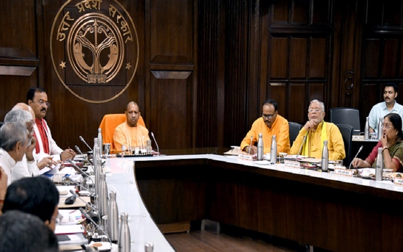 Yogi cabinet's big decision in Lucknow, now no new madrasa grant