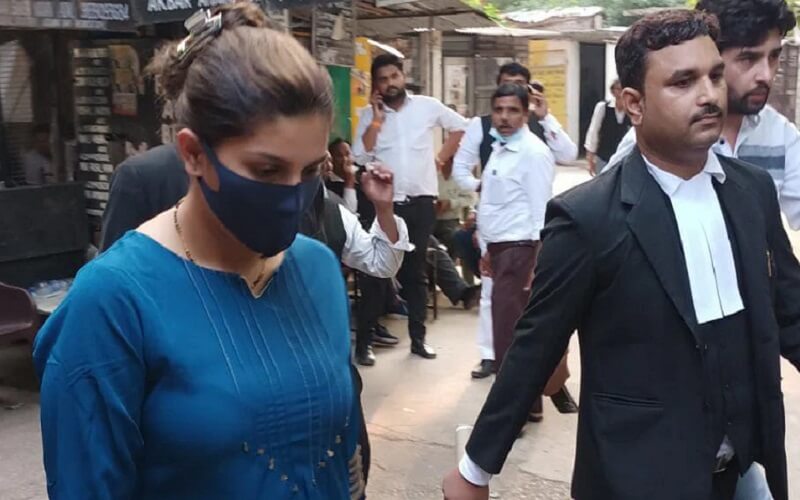 Dancer Sapna Chaudhary appeared in court for bail in Lucknow, approved on this condition