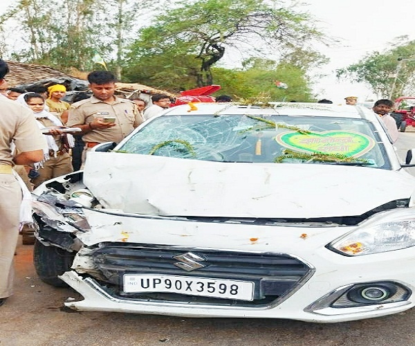 #Accident : Child killed, three injured due to collision between car and moped in Banda