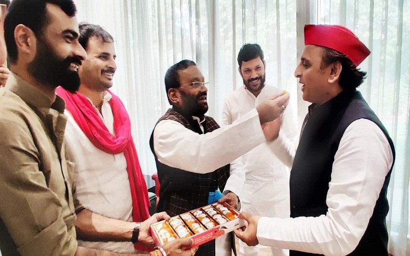 BJP's 9 and SP's 4 Legislative Council candidates including Deputy CM Maurya elected unopposed