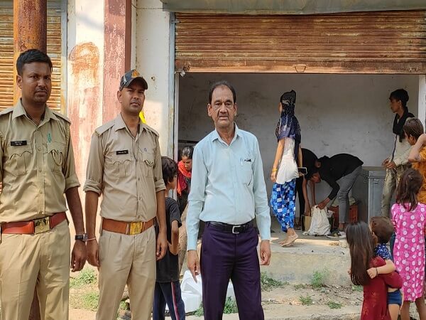 Police post openillegally occupied place Banda