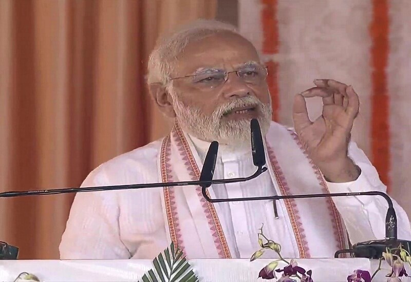 Modi in Varanasi : PM Modi said in Varanasi, shortcuts do not benefit country, it may be good for some leaders