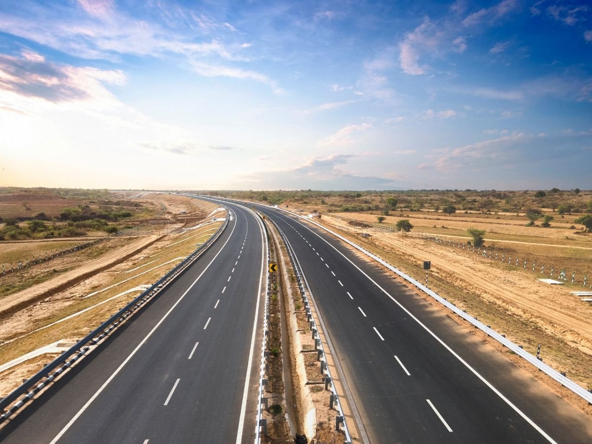 Bundelkhand Expressway : PM Modi will give gift of 296 km long Bundelkhand Expressway to UP
