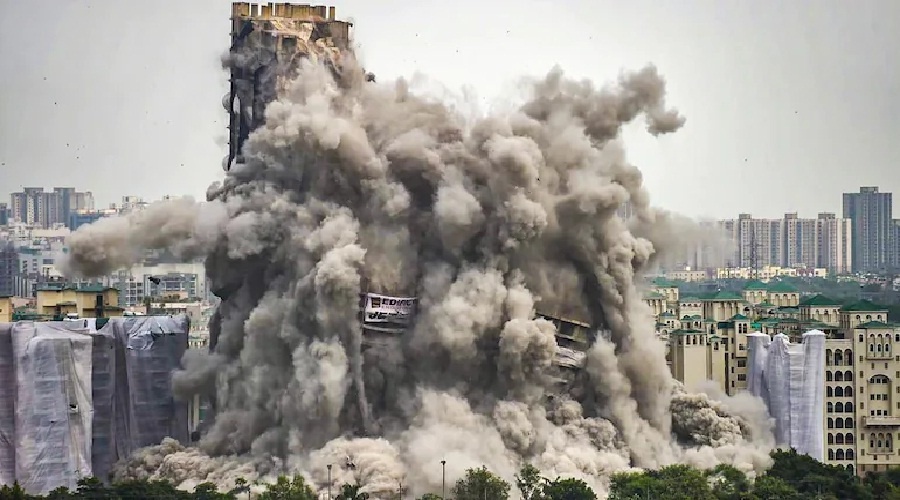 UP : Twin towers demolished in 9 seconds, 4 blasts and corruption
