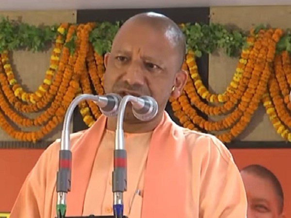 CM Yogi's gift to police : 144 housing projects worth 160 crores inaugurated