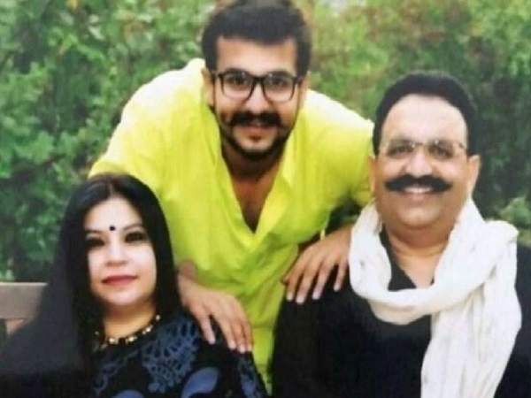 UP : Mukhtar Ansari and strict screws, look out notice against wife - notice of attachment of son Abbas's house